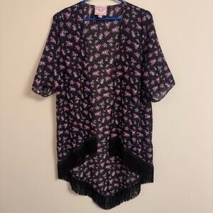Romeo & Juliet Floral and Fringe Open Front Kimono Robe - Women’s Small - Medium